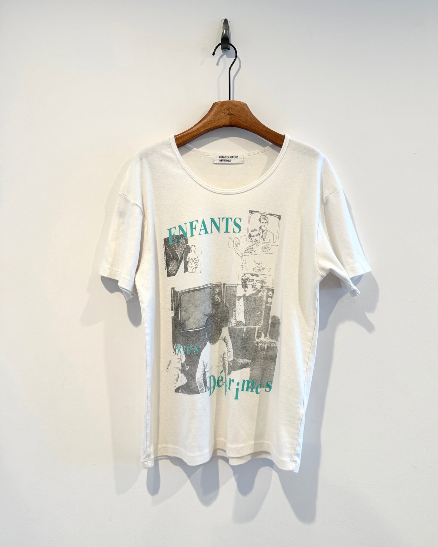 Enfants Riches Deprimes  Le Television T shirt